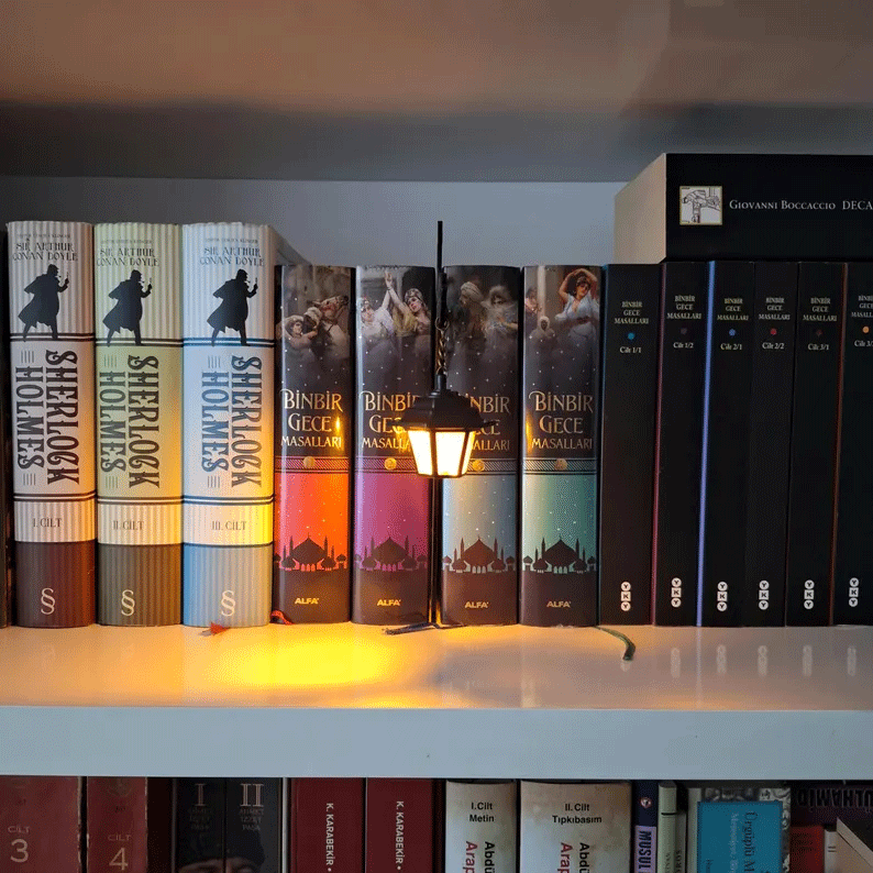 Miniature Hanging Lantern Decorative Bookshelf Lighting